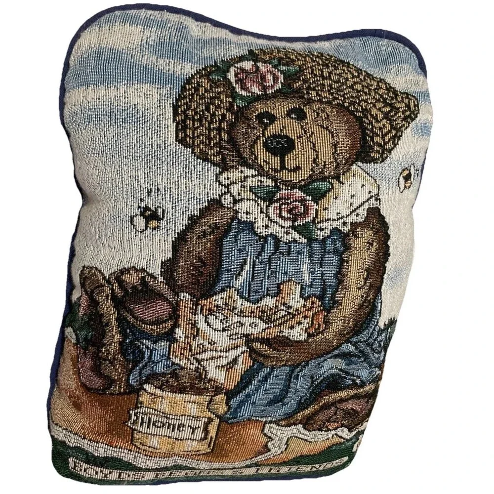 Boyd’s Bears & Friends Tapestry Pillow Door Stop VTG 90s Honey Bear Cottagecore